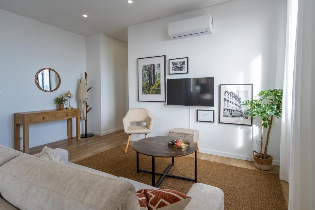 Apartamentos Do Mercado コビリャン エクステリア 写真