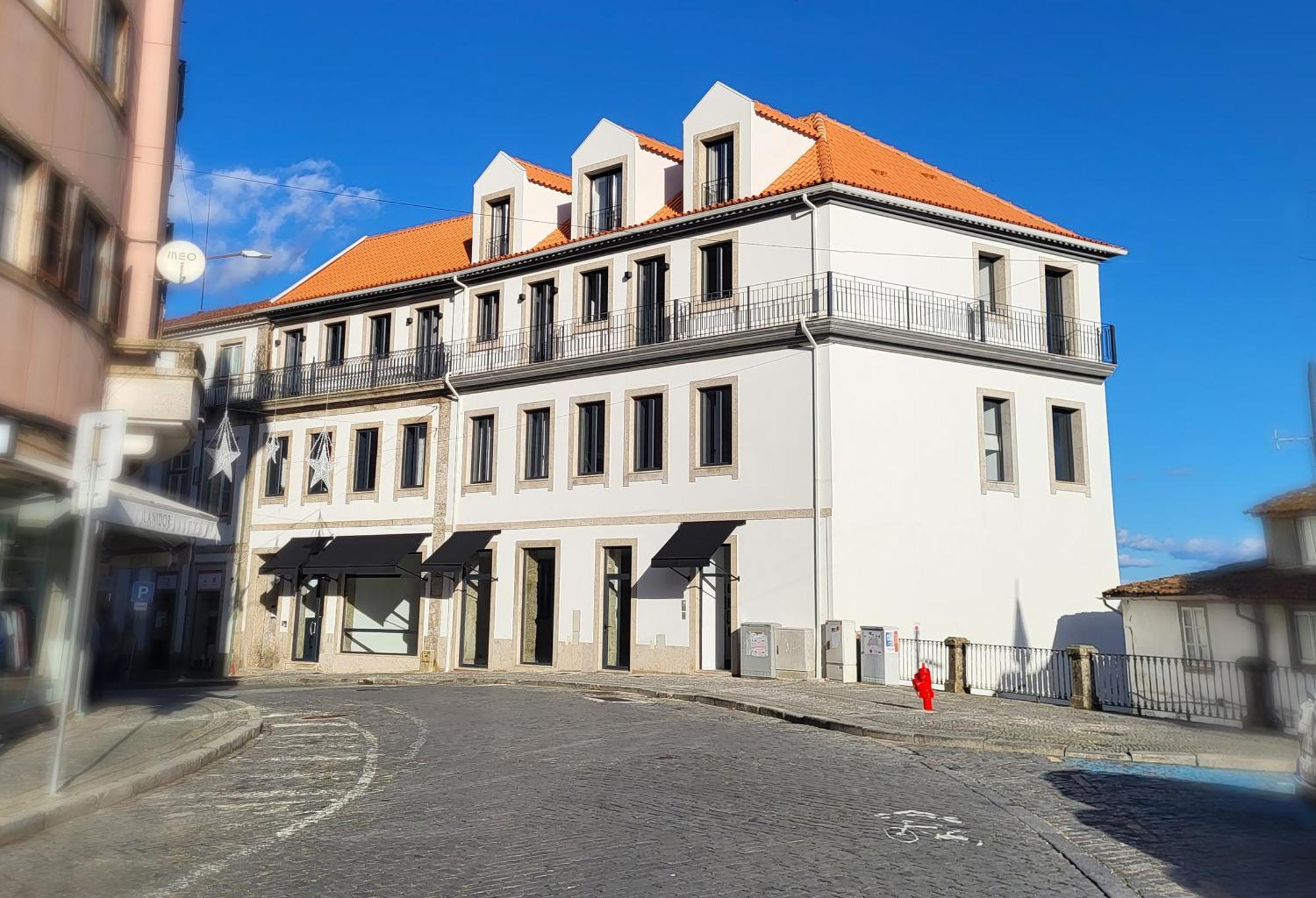 Apartamentos Do Mercado コビリャン エクステリア 写真